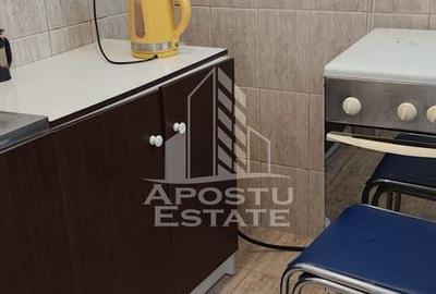 Apartament 1 camera,etaj 3,zona Circumvalatiunii - 5