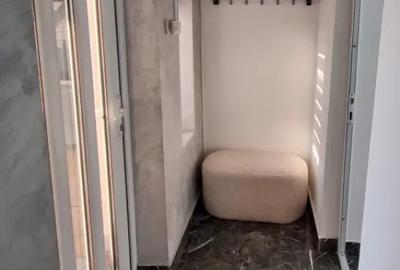 Spațiu comercial, de 14 mp, în Eroilor - 1