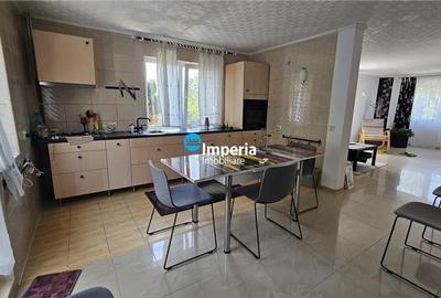 Vila duplex cu 3 dormitoare, curte 300 mp și priveliste superba - 5