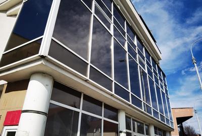 Vanzare Spațiu Comercial 1013 mp Utili P+3 în Zona Cu Trafic Intens din Sibiu - 1