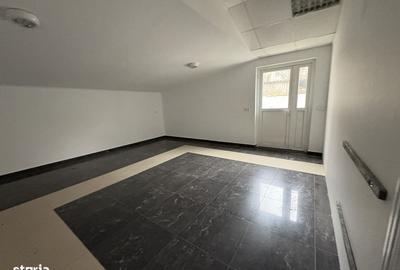 Spațiu comercial, de 55 mp, în Decebal - 5