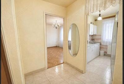 Garsonieră decomandată în Cetate