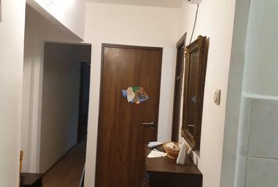 Apartament cu 3 camere decomandat în Central - 2