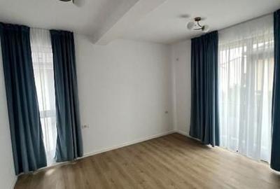 Casă cu 5 camere cu Teren 300 Mp în Central - 8