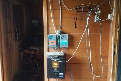 Casă cu 2 camere cu Teren 1000 Mp în Tomești