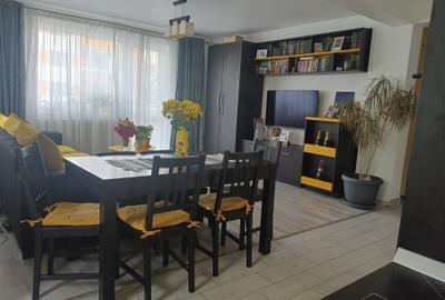 Apartament cu 3 camere în Tractorul - 2