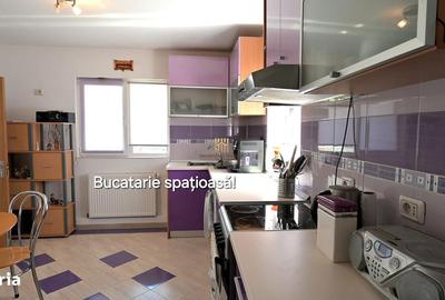 Casă cu 5 camere cu Teren 2396 Mp în Preutești - 18