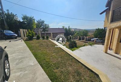 Casă cu 5 camere cu Teren 500 Mp în Lețcani - 13