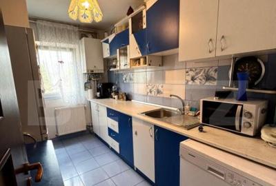 Apartament de vanzare, cu 4 camere, 70 mp, zona Astra - 6