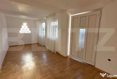Casă cu 4 camere cu Teren 350 Mp în Central - 4