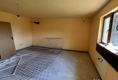 Casă cu 2 camere cu Teren 1500 Mp în Valea Lungă - 11