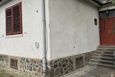 Casă cu 4 camere în Sub Arini - 2