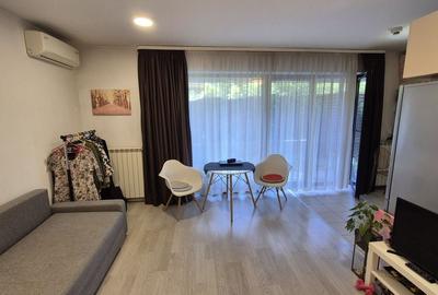 Garsoniera 28,23 mp + gradina 18 mp + loc de parcare - Poseidon parc Plumbuita