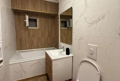 Apartament cu 4 camere decomandat în Central - 4