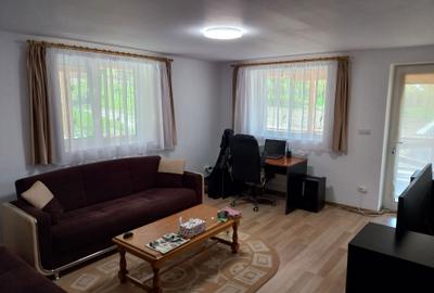 Casă cu 4 camere în Bela - 2