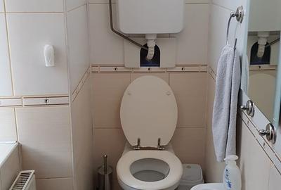 Apartament cu 4 camere decomandat în Neptun - 8