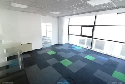 Universitate | Cladire de Birouri | Spatiu Birouri | 556 MP | Etajul 3 - 3