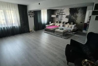 Apartament cu patru camere, zona ultracentrala - 8