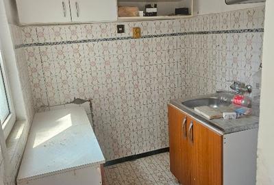 Vand apartament 3 camere, 41mp - 11