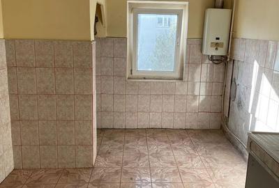 Apartament cu 4 camere decomandat în Orașul Vechi - 3