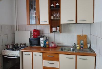 Apartament cu 2 camere semidecomandat în Brâncoveanu - 3