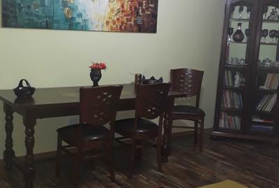 Apartament cu 4 camere decomandat în Găești - 6
