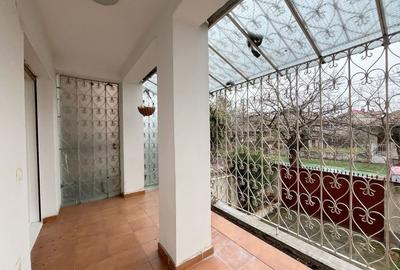 Apartament deosebit pe două nivele, într-o vilă elegantă - 38