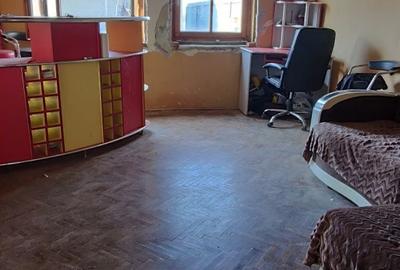 Casă cu 2 camere în Central - 4