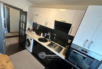 Apartament cu 2 camere decomandat în Galata - 5