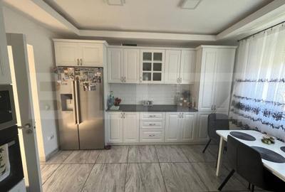 Casă cu 5 camere cu Teren 415 Mp în Iosia - 4