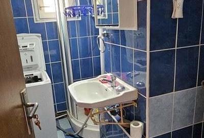 Vand apartament 4 cam cf 1 decomandat etajul 2 zona Micro 4 Vand apartament 4 cam cf 1 decomandat etajul 2 zona Micro 4 - 5