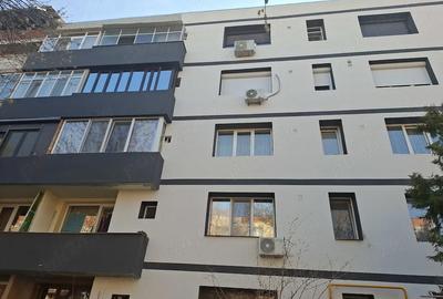 Apartament cu 3 camere decomandat în Central - 6