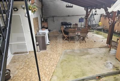 Apartament cu 3 camere semidecomandat în Central - 7