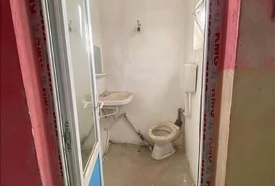 Casă cu 3 camere cu Canalizare în Central - 9