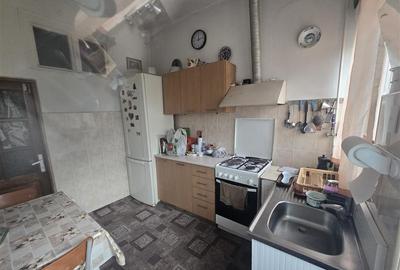 Duplex cu 3 camere cu Canalizare în Central - 14