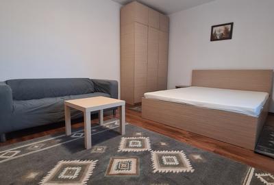 Garsoniera la 10 minute de metrou Aparatorii Patriei in zona de case DB1652 - 1