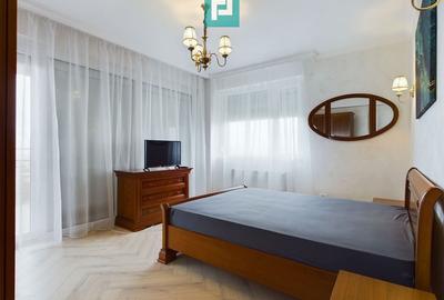 Apartament cu 3 camere decomandat în UTA - 7