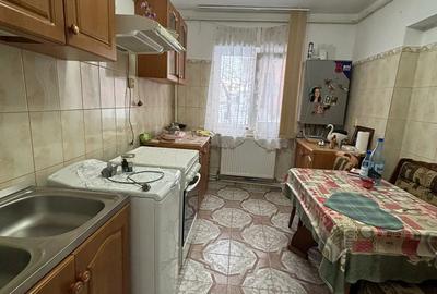 Apartament cu 3 camere decomandat în Central - 10