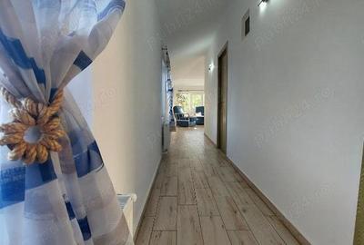 Spatiu comercial parter + etaj, suprafata totala utila 120 mp. - 12