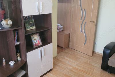 Inchiriez apartament cu 2 camere Trivale - 2