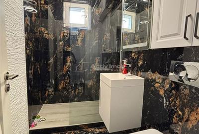 Apartament cu 2 camere decomandat în Micro 17 - 2