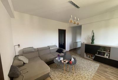 Prelungirea Ghencea, 3 camere, 77mp, etaj 4, boxa, 2 locuri Prelungirea Ghencea, 3 camere, 77mp, etaj 4, boxa, 2 locuri - 2