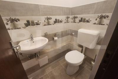 Apartament de inchiriat, cu 3 camere, decomandat, 74 mp, zona-centru - 10