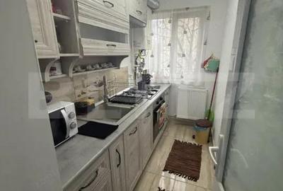 Apartament 3 camere, 53 mp, zona Bd. Unirii - 5