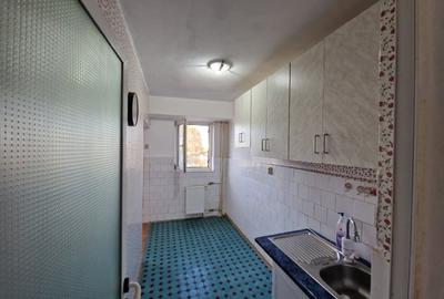 Apartament 2 camere bloc Pelican, et 2, posibilitate terasa / PROPRIETAR Apartament 2 camere bloc Pelican, et 2, posibilitate terasa / PROPRIETAR - 3