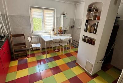 Apartament cu 4 camere decomandat, mobilat în Odobescu - 3