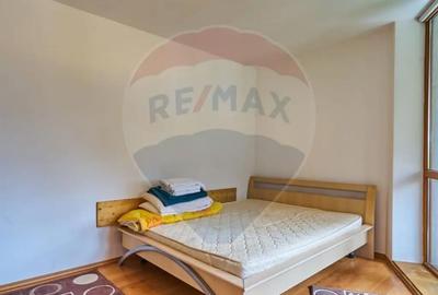 Casă cu 5 camere cu Teren 661 Mp în Clăbucet - 2