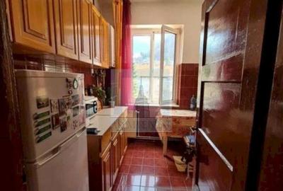 Ap 4 camere decomandat - zona Centrul Istoric - 2