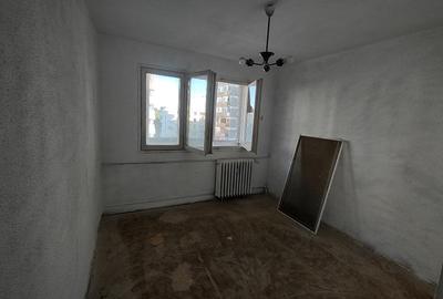 4 camere decomandat - Sos. Alexandria 15 - 4