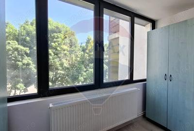 Apartament cu 3 camere decomandat în Tudor - 14